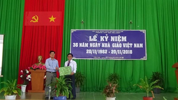 UBND XA TANG.jpg